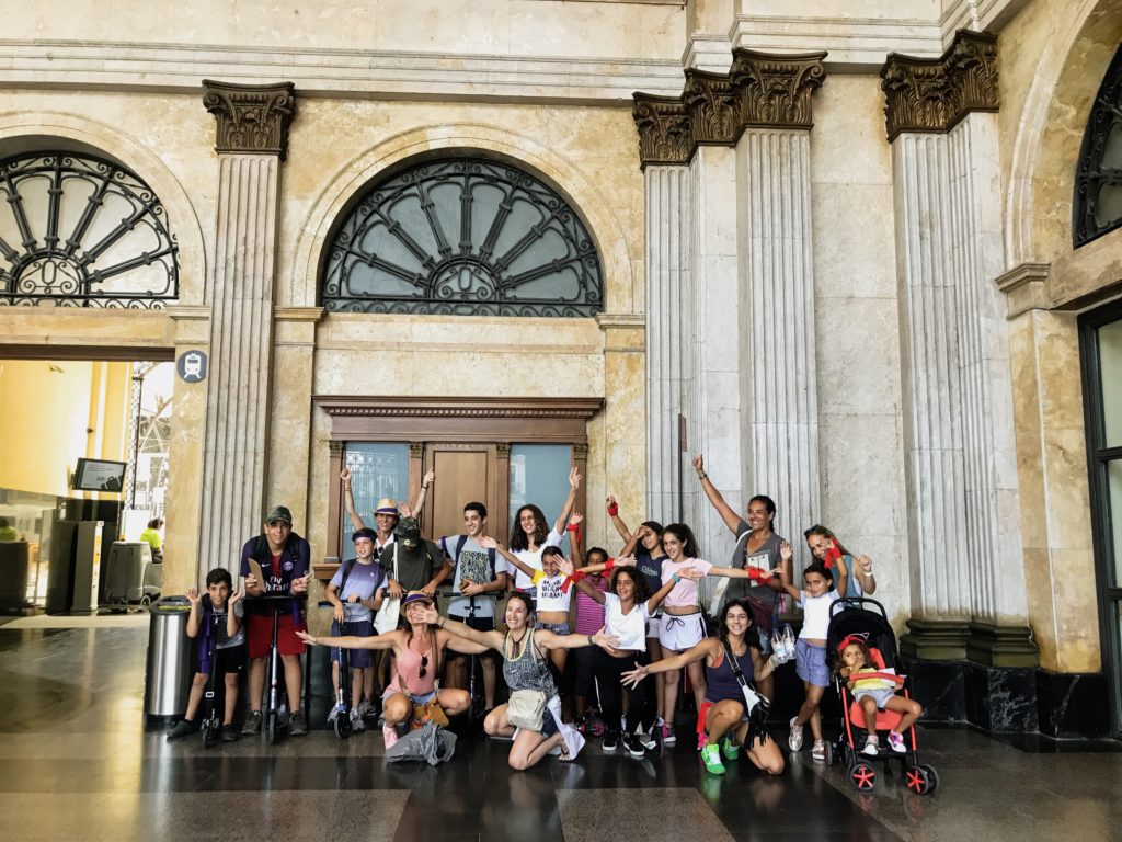 Children in Barcelona 9