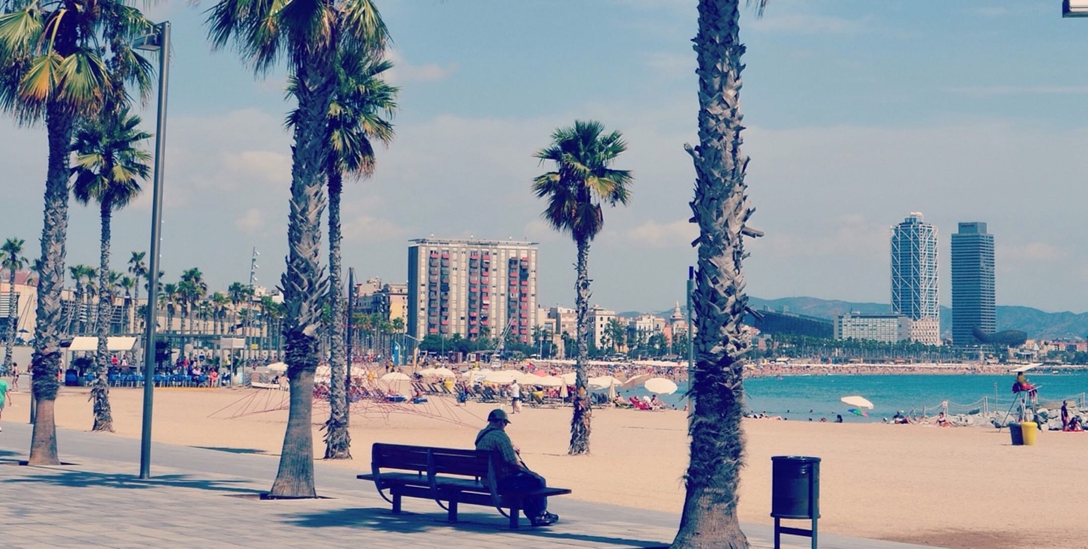 Xventura Barcelona Treasure hunts - Beach barcelona