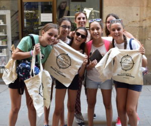 Kids treasure hunt in Barcelona