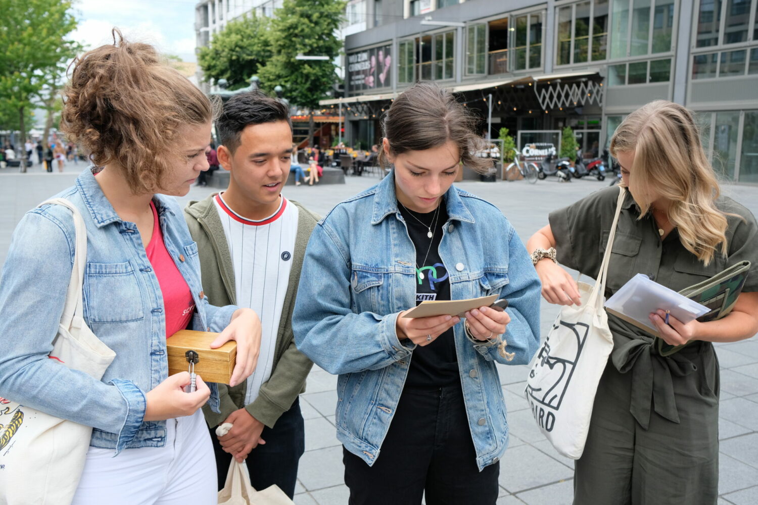 Treasure hunt Rotterdam with Xventura