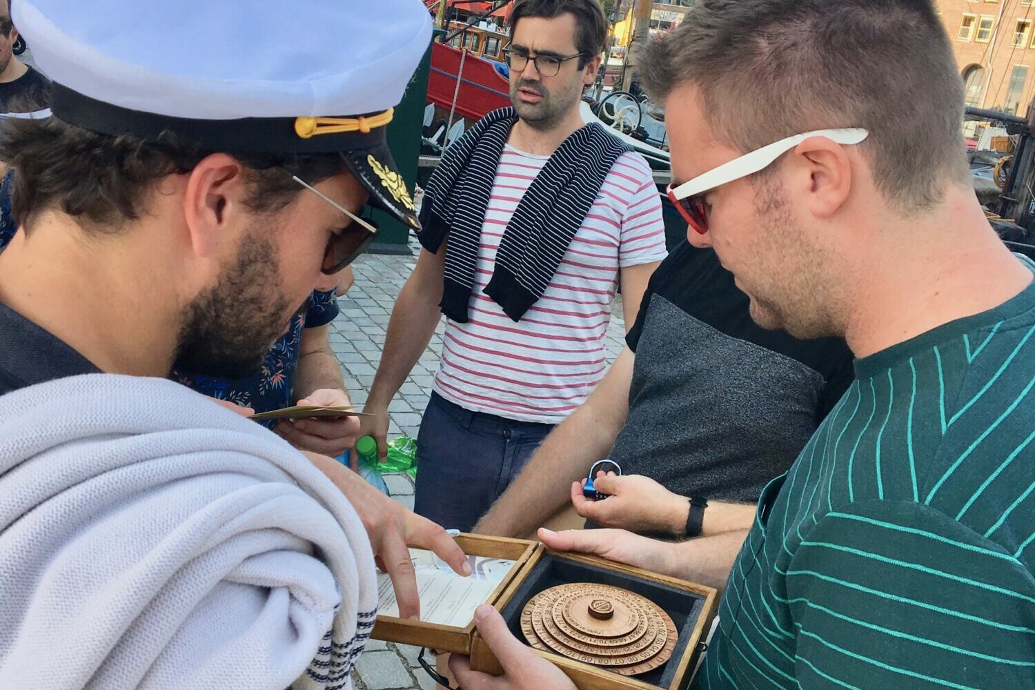 Unique treasure hunt Rotterdam with xventura