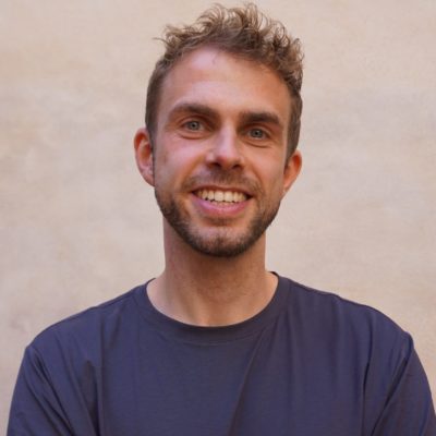 Game master Julien Xventura Barcelona team