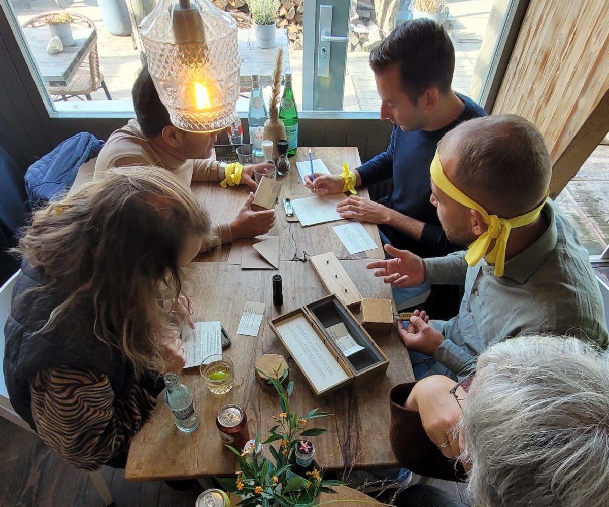 Escape game The Gangster indoor teambuilding program